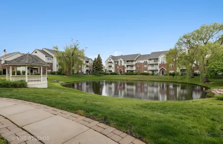 2 Bedroom Wheaton Apartment