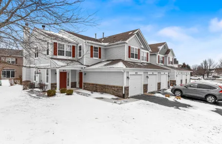 2 Bedroom Naperville Condo