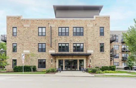 2 Bedroom Barrington Apartment