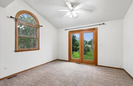 4 Bedroom Naperville Single Family