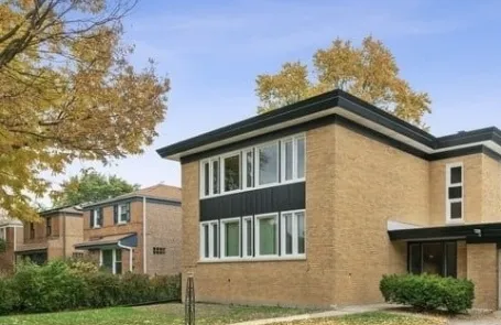 2 Bedroom Skokie Condo