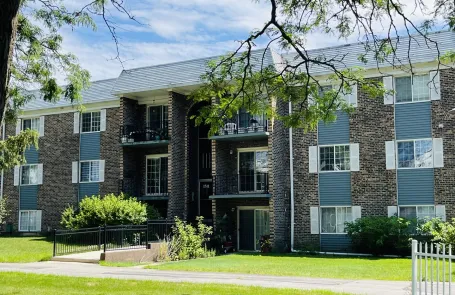 1 Bedroom Arlington Heights Condo