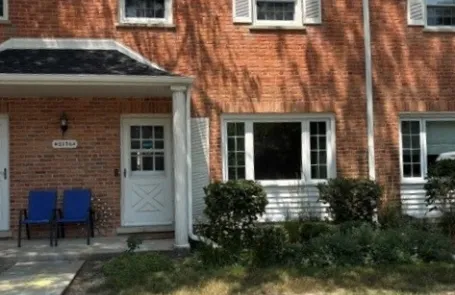 2 Bedroom Glenview Townhome