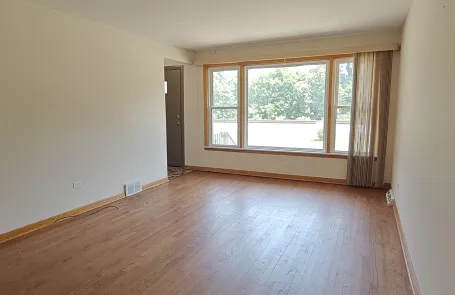 3 Bedroom Mount Greenwood Single Family