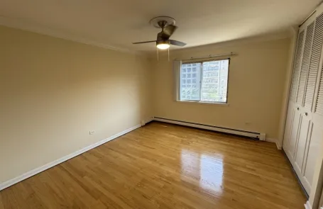 1 Bedroom Arlington Heights Condo