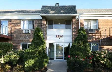 2 Bedroom Glenview Condo