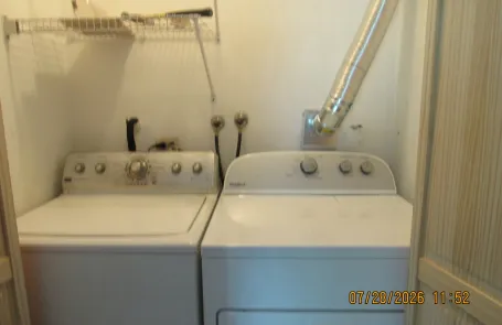 2 Bedroom Schaumburg Apartment