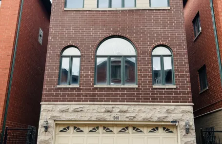 4 Bedroom Chinatown Single Family