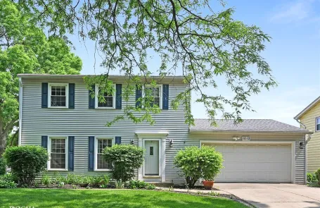 3 Bedroom Naperville Single Family