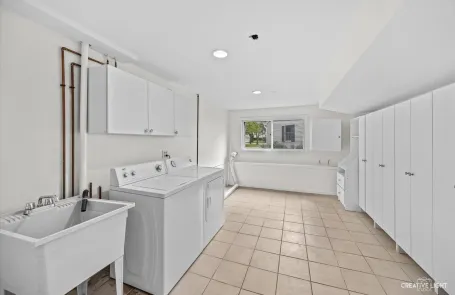 4 Bedroom Naperville Single Family