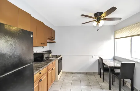 3 Bedroom Skokie Townhome