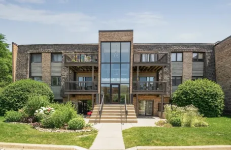 2 Bedroom Wheaton Condo