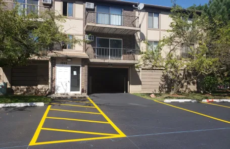 2 Bedroom Naperville Apartment