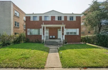 3 Bedroom Skokie Townhome