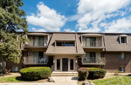 2 Bedroom Naperville Condo