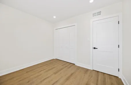 2 Bedroom Glenview Condo
