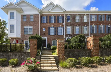 2 Bedroom Naperville Townhome