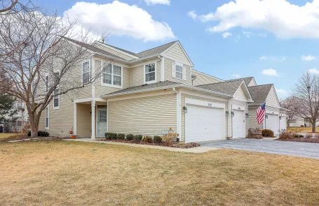 3 Bedroom Naperville Townhome
