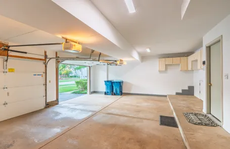 4 Bedroom Arlington Heights Townhome