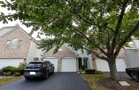 2 Bedroom Naperville Townhome