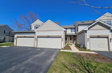 2 Bedroom Naperville Townhome