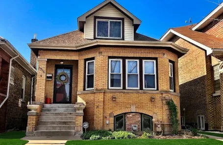 2 Bedroom Hermosa Single Family