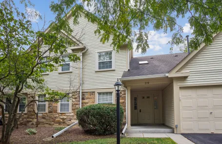 2 Bedroom Schaumburg Condo