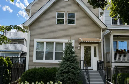 3 Bedroom Irving Park Single Family