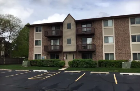 2 Bedroom Naperville Condo