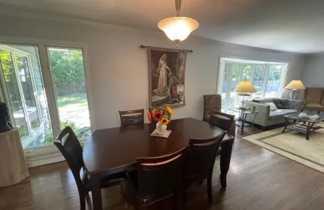 3 Bedroom Lake Bluff Single Family