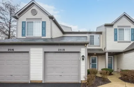2 Bedroom Naperville Townhome