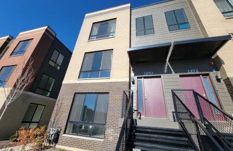 3 Bedroom Schaumburg Townhome