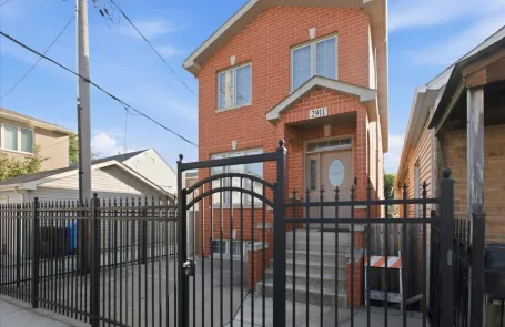 3 Bedroom Bridgeport Single Family