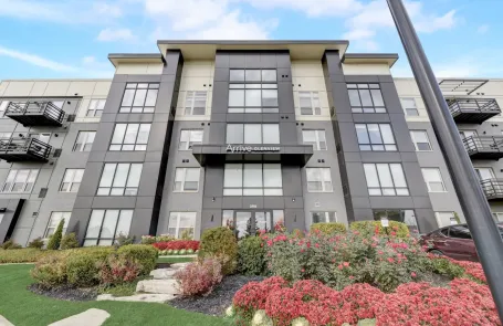 2 Bedroom Glenview Apartment