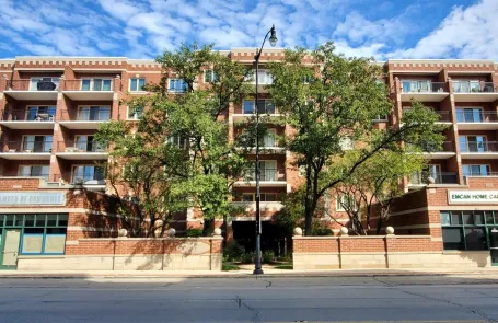 2 Bedroom Skokie Condo