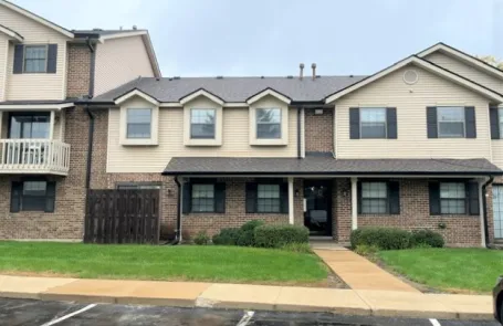2 Bedroom Naperville Condo