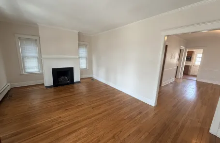4 Bedroom Wilmette Single Family