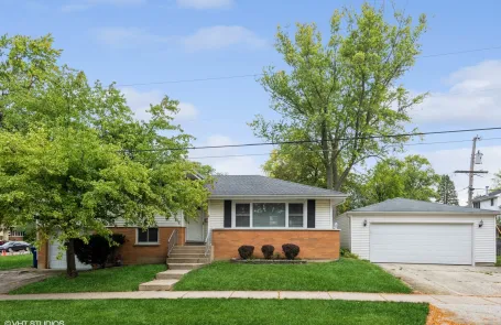 3 Bedroom Wheaton Single Family