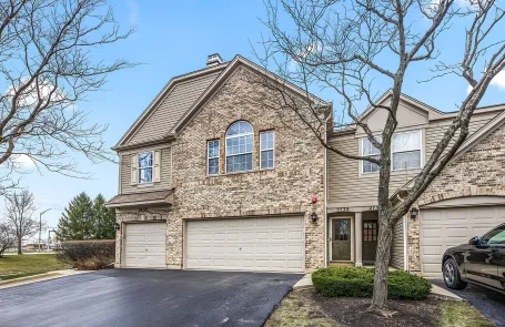 3 Bedroom Naperville Condo