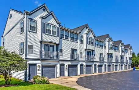 2 Bedroom Wheaton Apartment