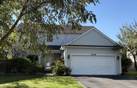 4 Bedroom Naperville Apartment