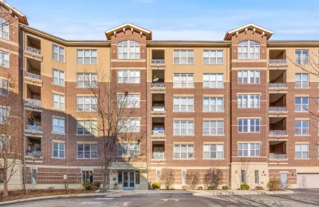 3 Bedroom Skokie Condo