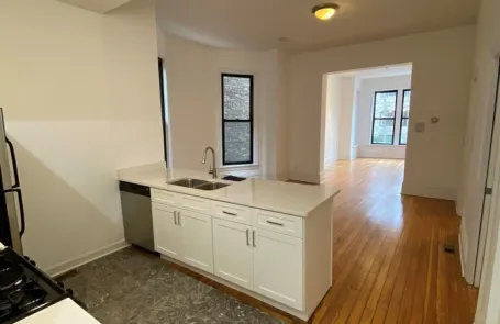 3 Bedroom Ukrainian Village Apartment