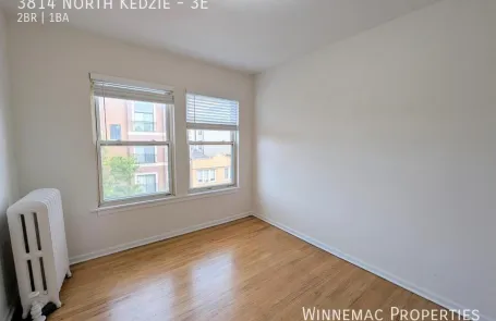 2 Bedroom Irving Park Apartment