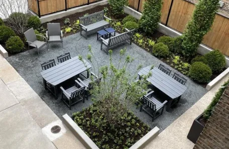 2 Bedroom Andersonville Apartment