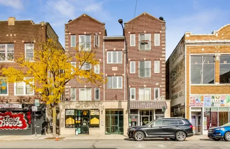 3 Bedroom Noble Square Apartment