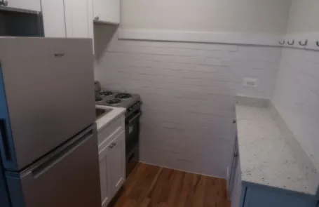 Studio Uptown Apartment