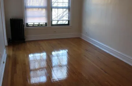 1 Bedroom Lincoln Square Apartment