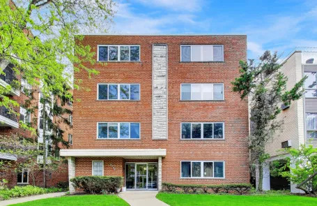 2 Bedroom Evanston Apartment