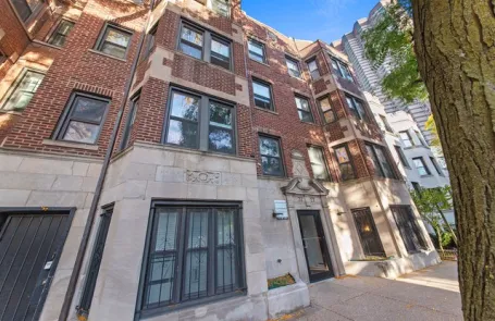 Studio Lakeview Apartment
